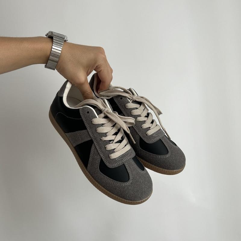 

Ретро классические мужские парусиновые туфли повседневные парные спортивные кеды женские туфли осенние кеды 44