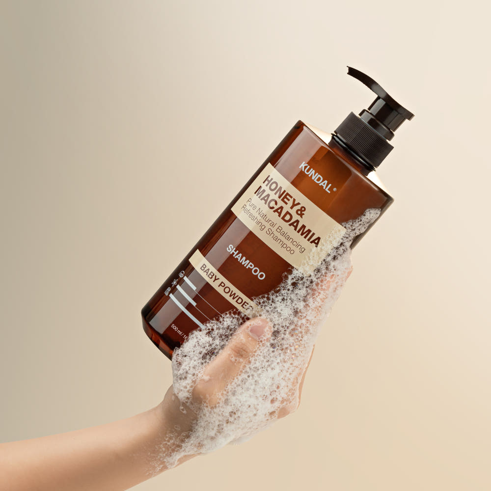 KUNDAL Honey & Macadamia Nature Shampoo #Baby Powder (Renewal) 500ml