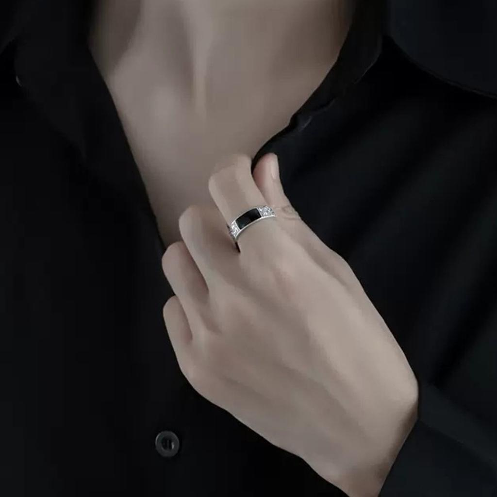 Vintage Faux Onyx Rings for Men Temperament Stainless Steel Adjustable Open Ring Silver Color Fashion Punk Jewelry Gifts