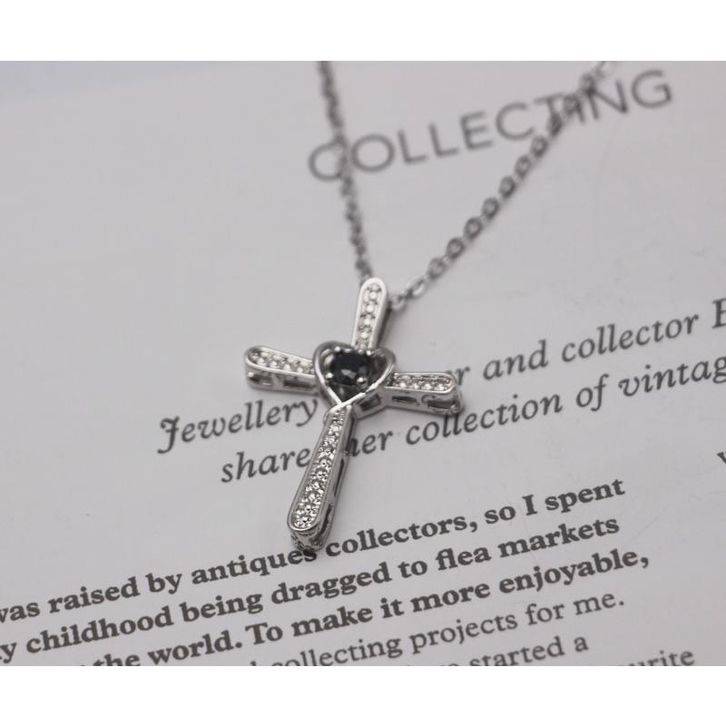 Mode Temperament Klassisches Kreuz mit Diamanten Damen Schlüsselbein Kette Halskette Geschenk Anhänger Schmuck