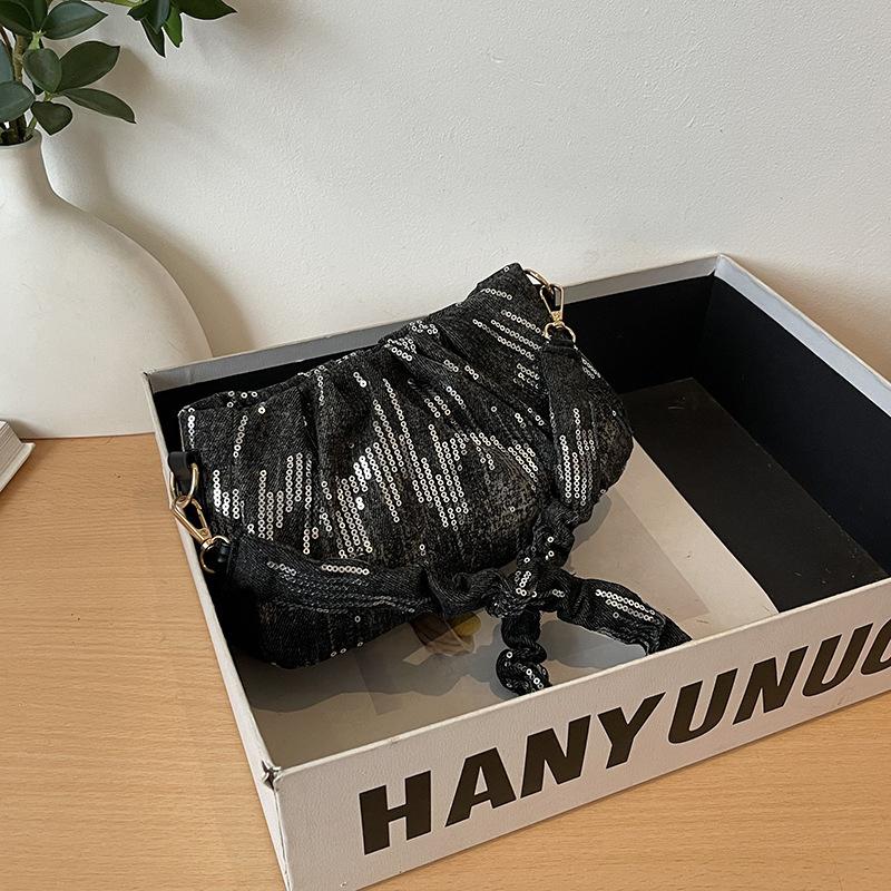 

New Guofeng Women s Bag 2025 New Shoulder Crossbody Bag Tide Korean Edition Fashion Niche Personality Chain Underarm Dumpling Bag