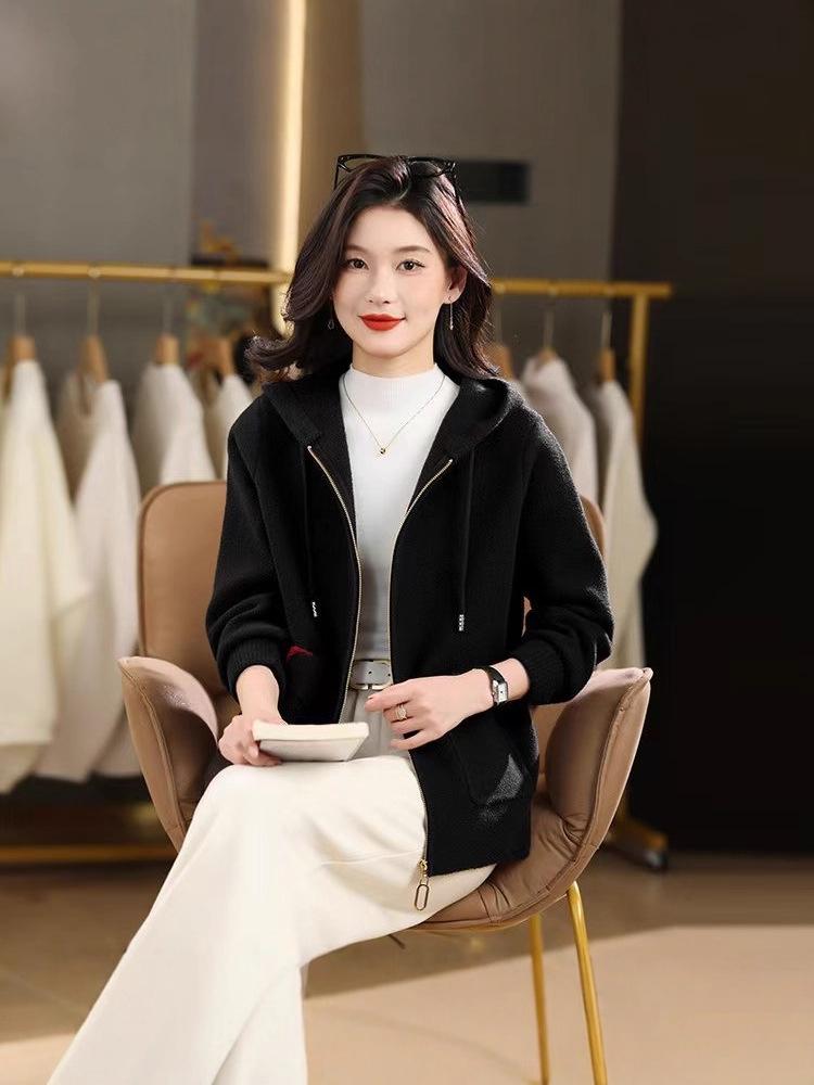 Autumn/Winter Retro Wool Hooded Short Coat with Zipper