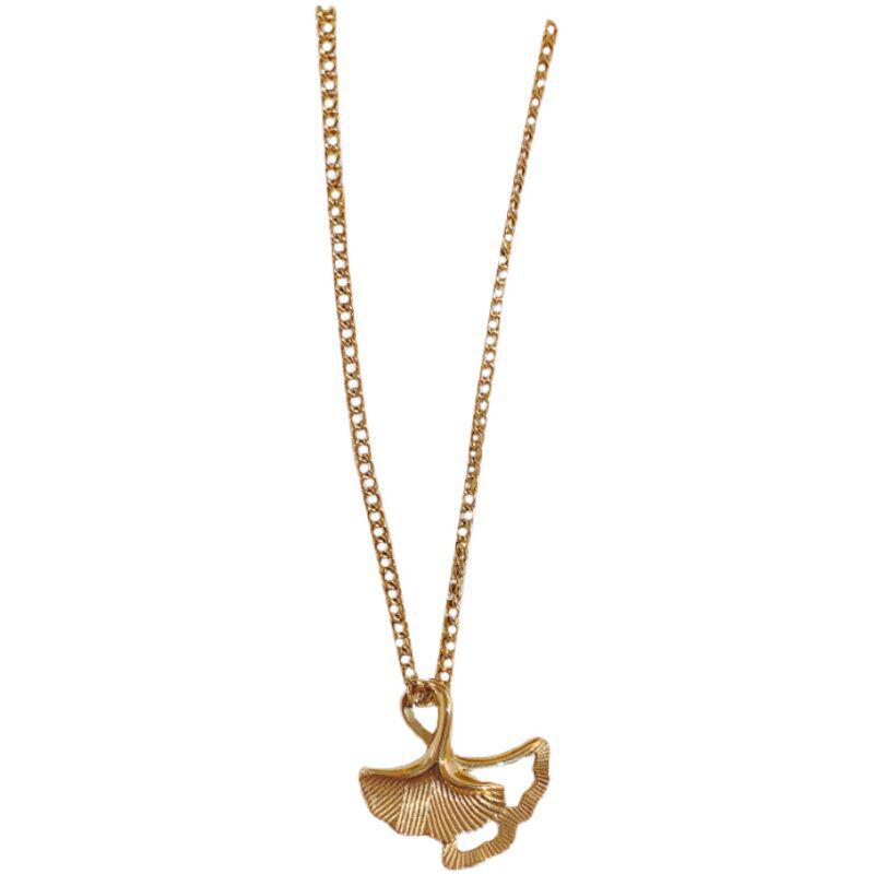 Women's Lucky Ginkgo Leaf Necklace: Titanium Steel, Non-Fading, Apricot Tone, Light Luxury Clavicle Chain – Perfect Birthday Gift.