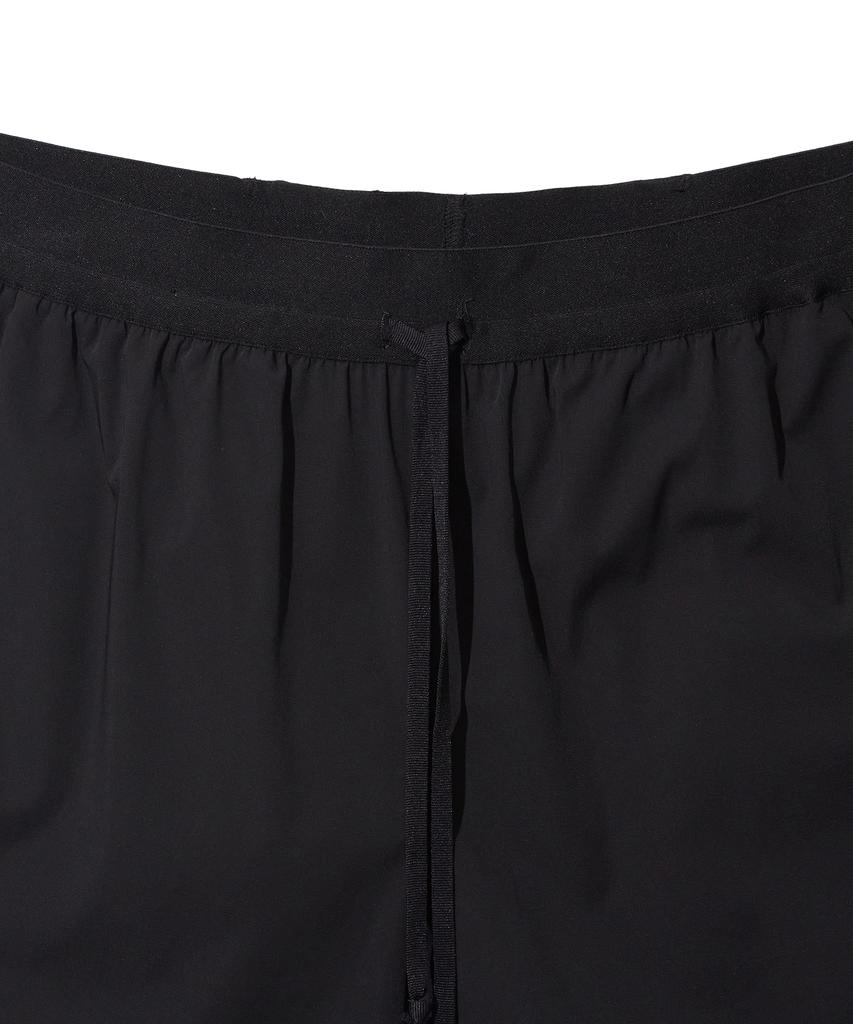 MADDEN Face Nylon Shorts Black