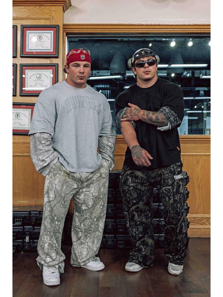 Men's Camouflage Wide-Leg Athletic Pants: Trendy Printed, Loose-Fit Casual and Running Style