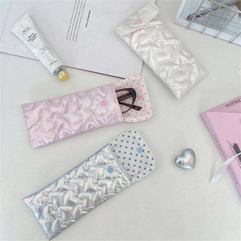 Niedliches Weiches Brillenetui Tragbar Bruchsicher Sonnenbrillenbeutel Mädchen Brillenaufbewahrung Kopfhörer Münzschlüssel Lippenstift Aufbewahrungstasche Beutel