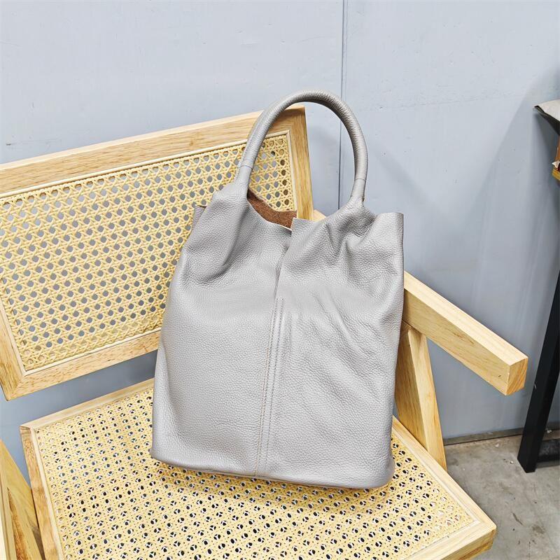 

Genuine Leather Tote Bag Women s 2025 New Arrival Middle-Aged Mother Bag First Layer Cowhide Large Capacity Work Clothing Satchel Big Bag Classy gray 1233161