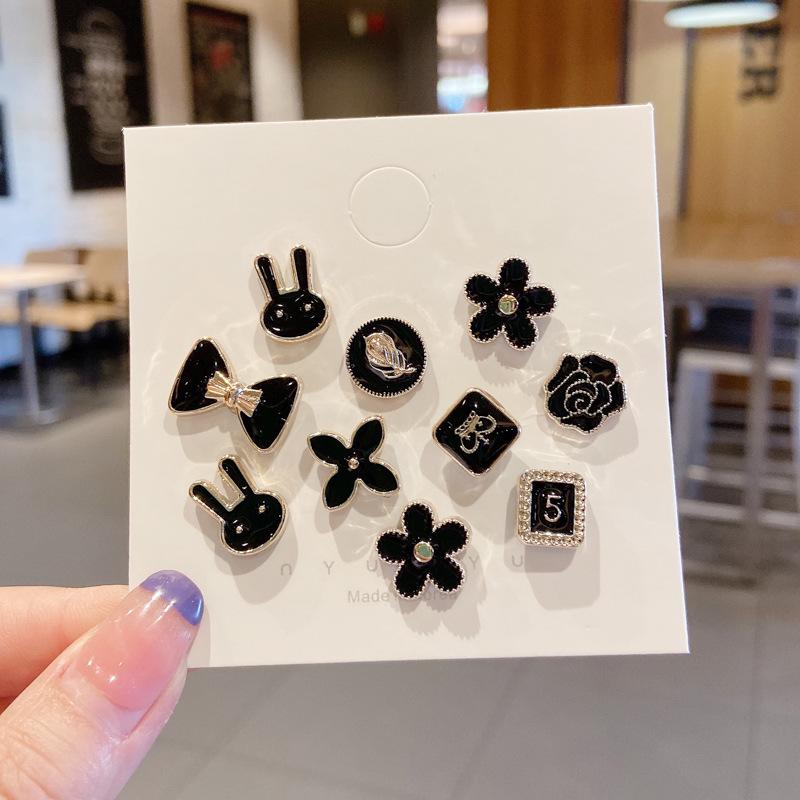 Pants Waist Tightening Pin: High-End Adjustable Anti-Exposure Buckle