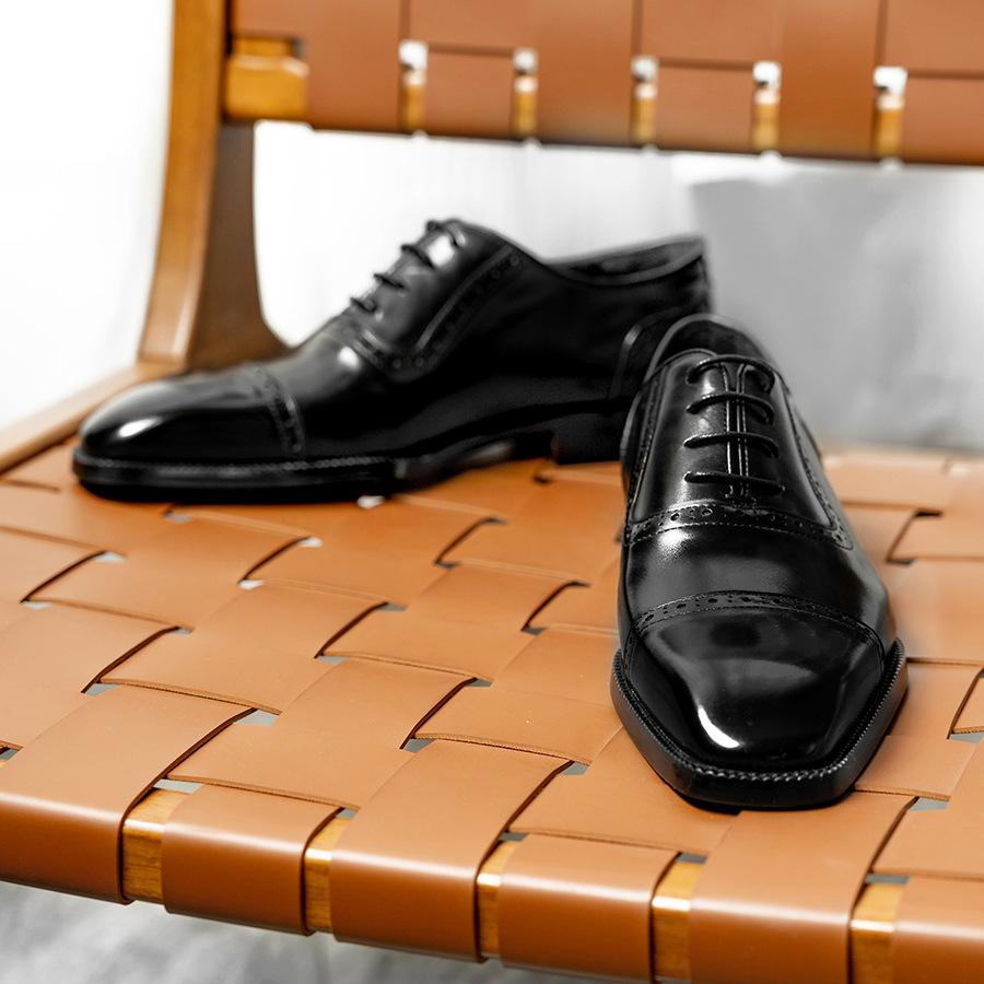 Business Dress British Men's Shoes Small Square Head High-end Cowhide Leather Shoes Men's Brock Three-joint Oxford Shoes