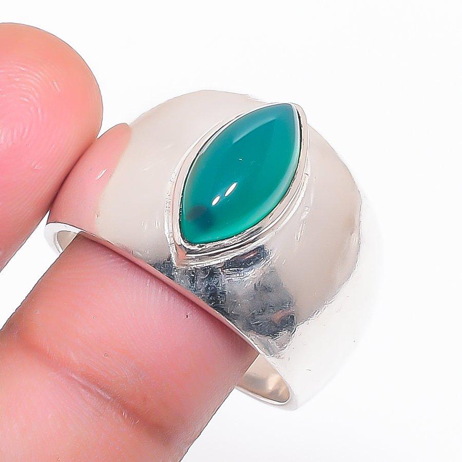 

Кольцо из стерлингового серебра 925 пробы с натуральным зеленым ониксом, размер 11,5 q4S87