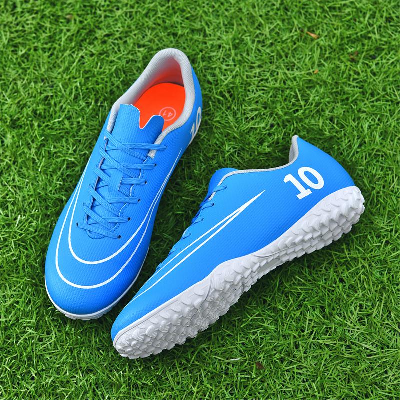 Men Soccer Shoes Boy‘s LOW Ankle Football Boots Men's Sneaker Turf Soccer Cleats Outdoor Professional Futsal Footwear EUR32-46