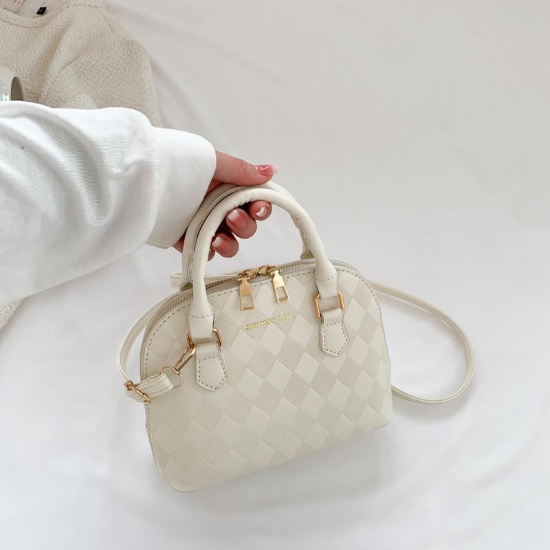 Fashionable Minimalist Shell Bag Stylish Crossbody For Casual Daily Commuting