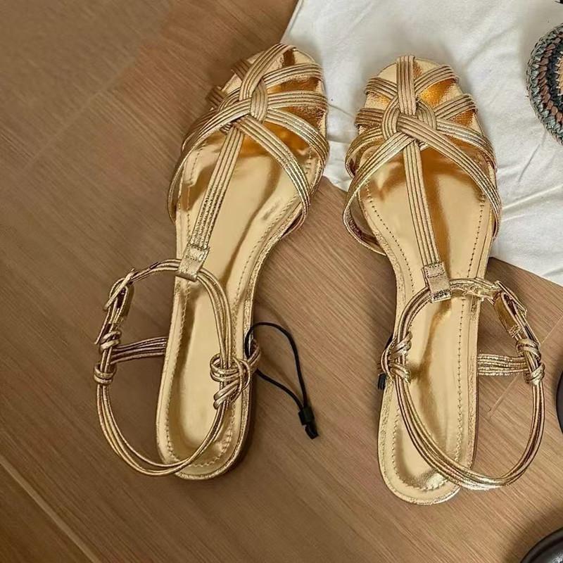 Fashion Luxury Gold Flat Sandals Women Summer Hollow Design Gladiator Sandals Comfortable Ankle Strap Casual Beach Shoes Mules Sandalias