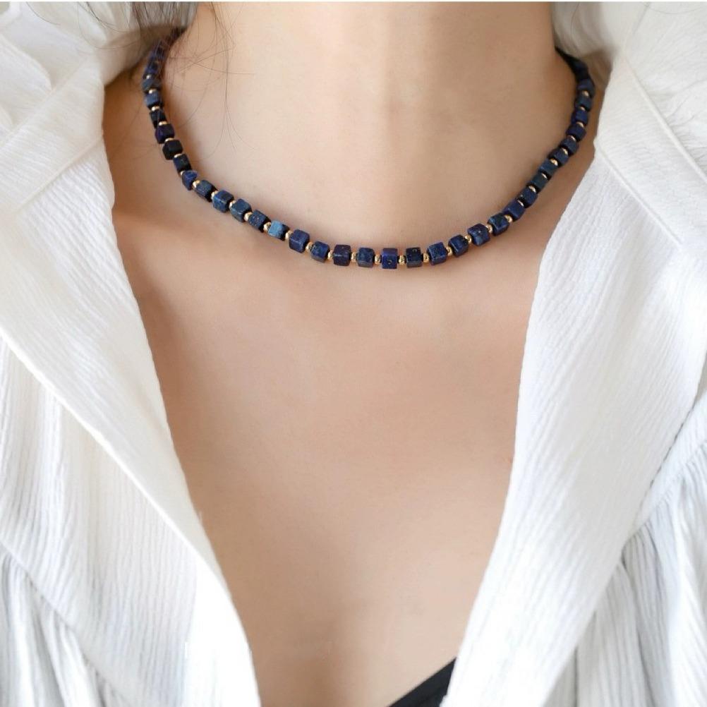 A Niche Bead Cold Style Collarbone Block Necklace