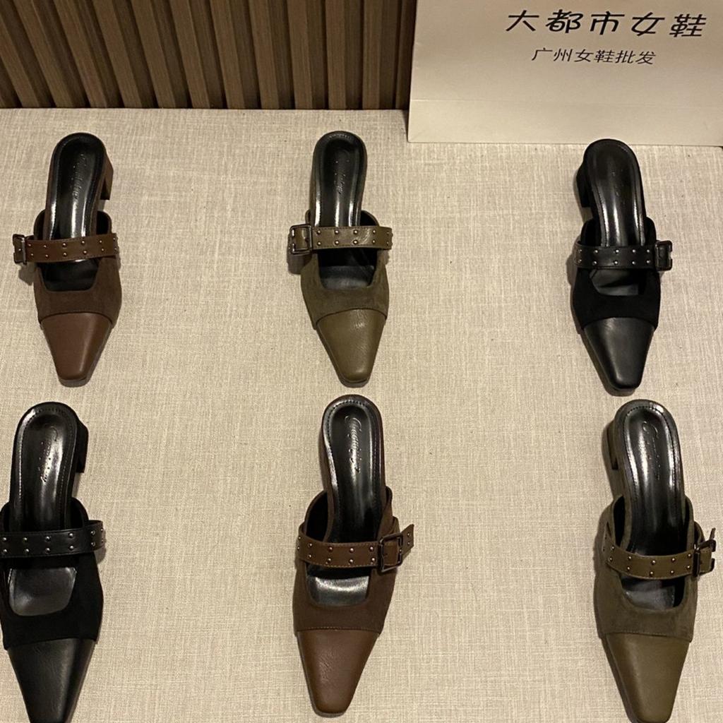 2025 Spring and Summer New Fashion Internet Celebrity Catwalk Retro Black Rivet Square Head High Heel Sandals Women's Half Drag Outside