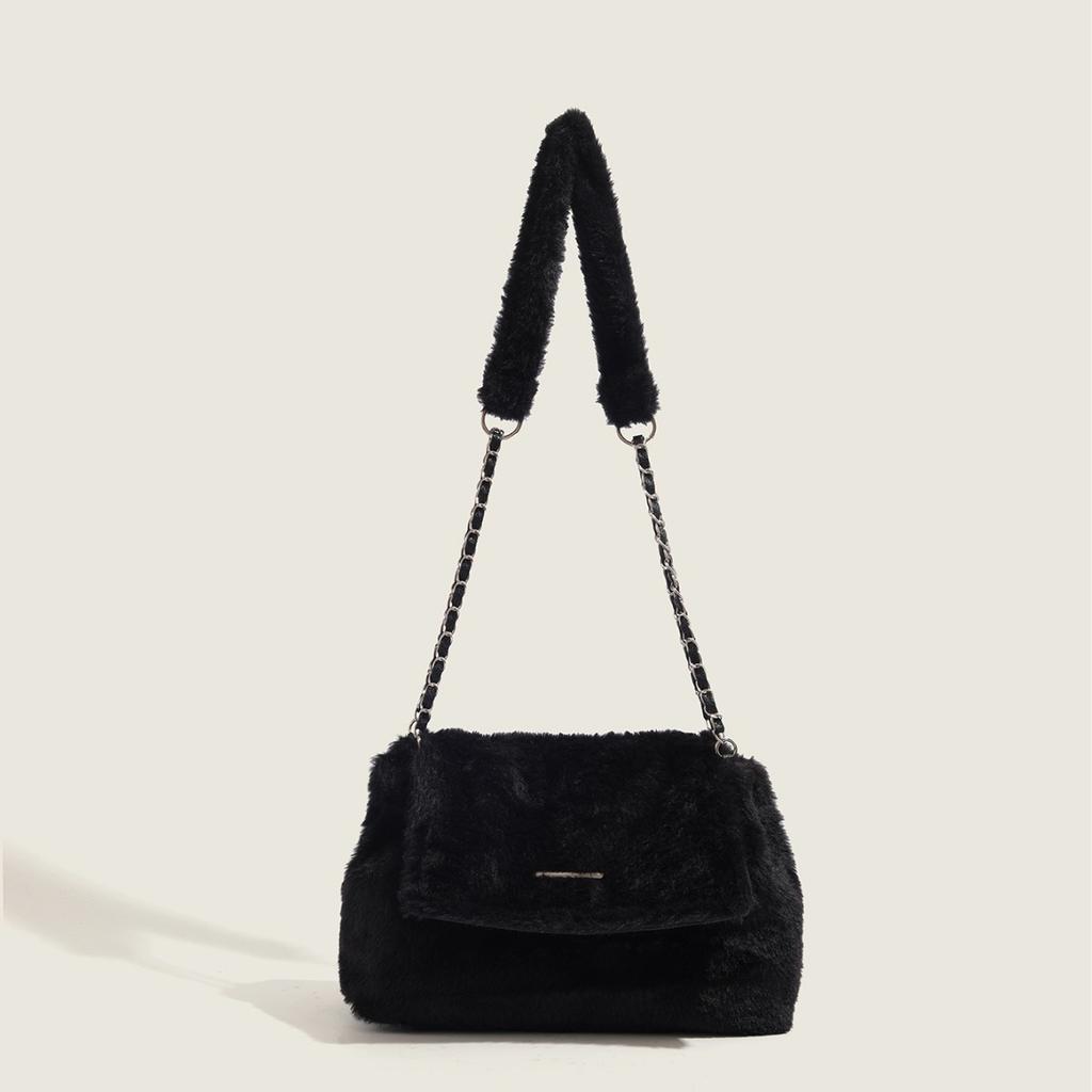 Autumn Winter White Fluffy Flap Messenger Bag Chain High-End Commuting Versatile Shoulder Bag Fluffy Tote Bag for Women