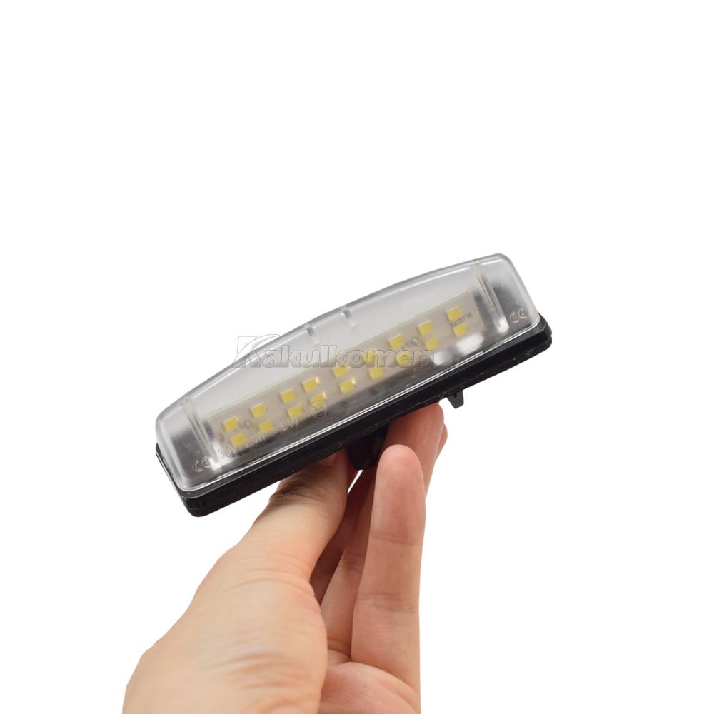 2Pcs For Toyota Camry Aurion Avensis Verso Echo Prius Mitsubishi Colt plus Grandis White LED Number License Plate Light License Plate Lights 2