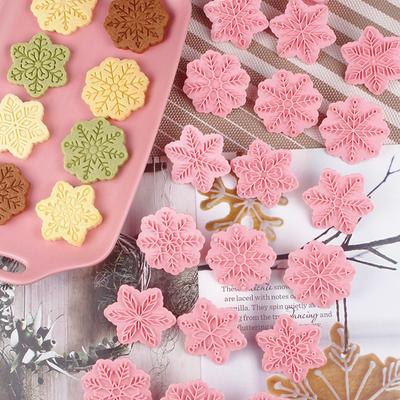 Easy To Use Christmas Cookie Cutter Set Snowflake Cookie Cutters