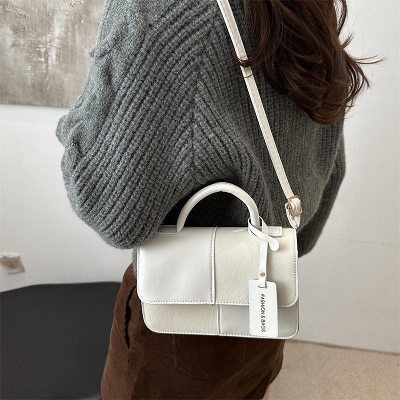 Winter Splicing Texture Trendy Messenger Bag Small Square Bag Commuting Shoulder Popular Fashion Foreign Style Handbag This Year