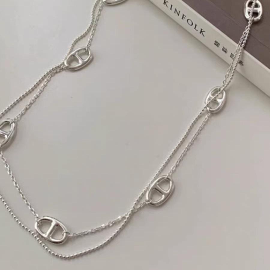 Collana a Doppio Strato con Perline a Forma di Naso di Maiale: Catena Clavicolare Semplice Elegante di Lusso da Donna per Migliori Amiche