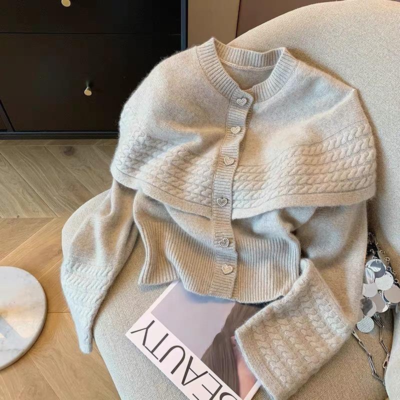 

Шаль-накидка с любовной пряжкой, вязаный свитер, женский, осенний, с чувством дизайна, модный, приталенный, с темпераментом, короткий свитер XL светло-серый