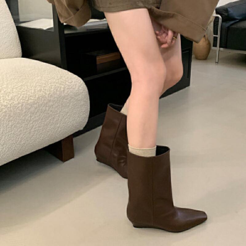 Boots women's winter new wedge heel retro trousers knight simple niche wedge heel short boots women