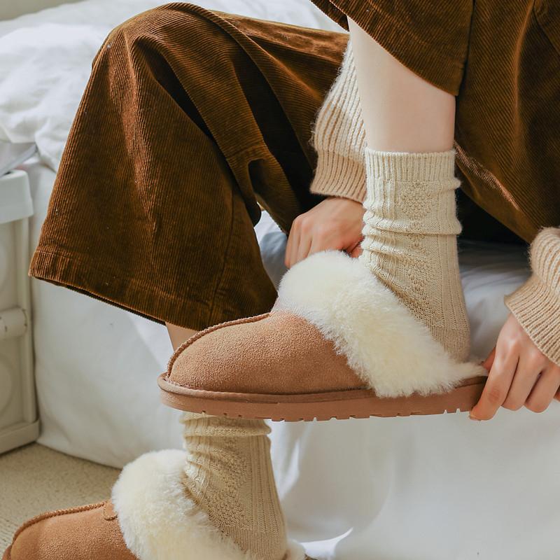 1 Pair New Cashmere Wool White Socks Women Winter Thicken Warm Harajuku Socks Cute Thermal Japanese Fashion Solid Color