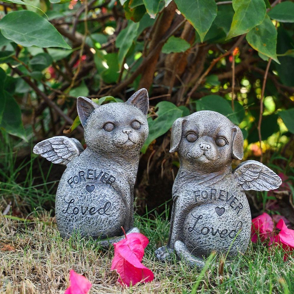 Resin Pet Dog Cats Memorial Sculpture Weatherproof Small Animal Monument  for Home Decorations