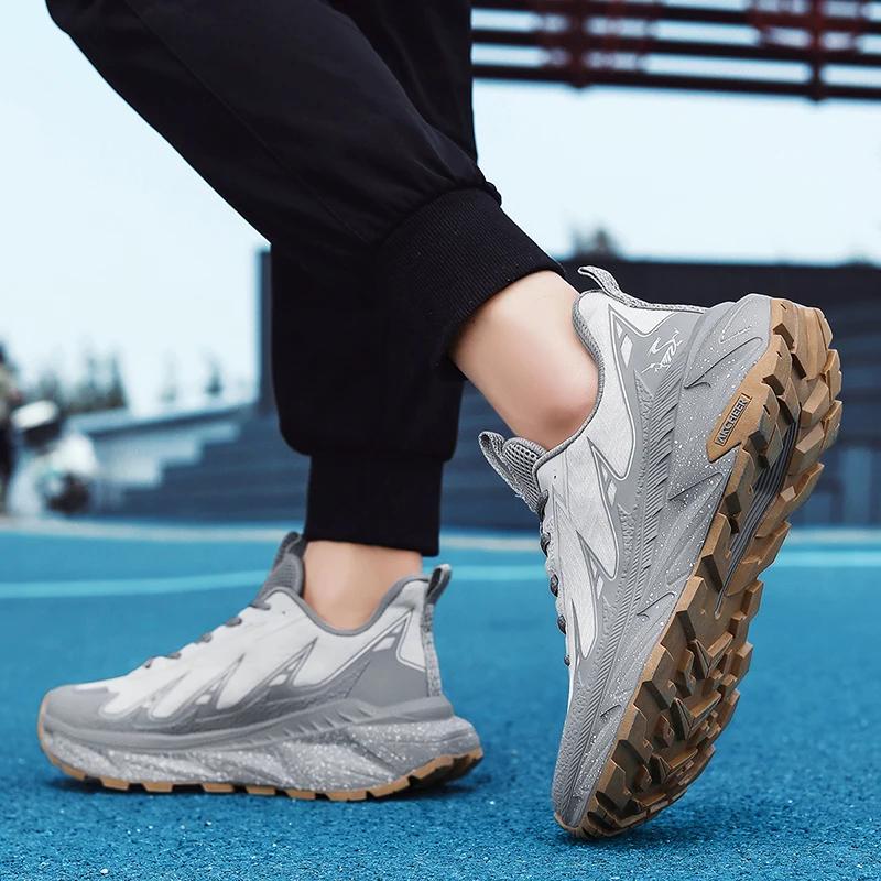 Casual Fashionable Men's Sports Shoes  Summer Lightweight Breathable Comfortable Height Increasing Anti Slip Thick Sole Shoes