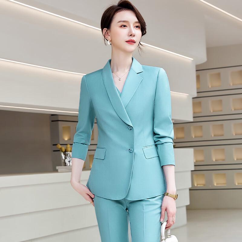 Женский деловой повседневный костюм M