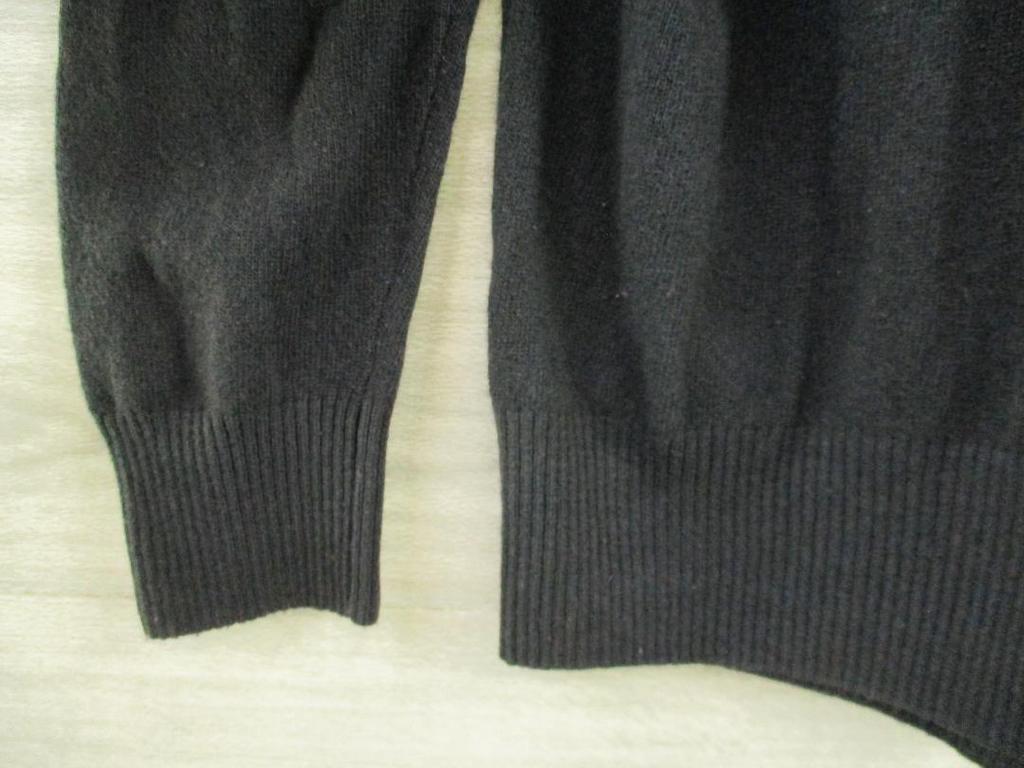 [USED] FRED PERRY Made in Italy V-neck knit M1167c