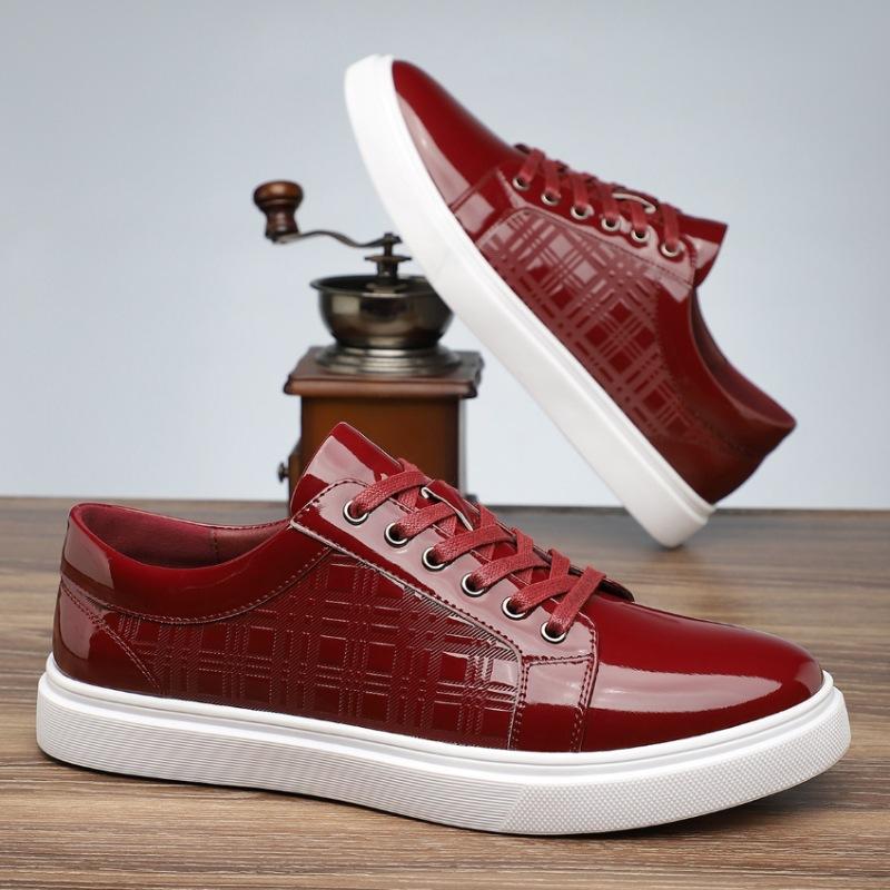 New Shoes for Men Patent Leather Business Casual Shoes Trend Flat Skateboard Shoes Street Cool Sneakers