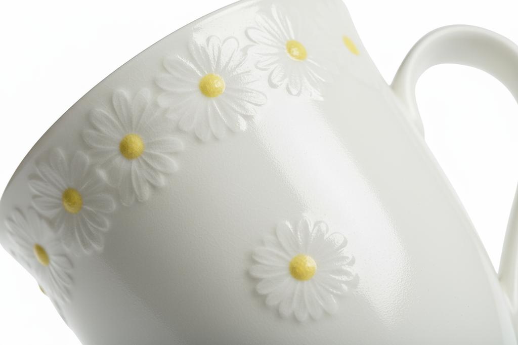 MUG FOR COFFEE, TEA, CHOCOLATE 300 ml WHITE CERAMIC DESIGN DAISY LINE