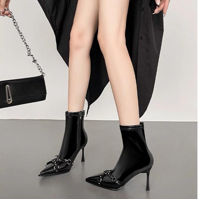 Temperament Autumn and winter French high-heeled short boots women's naked boots new thin-heeled thin boots fashion pointed sense