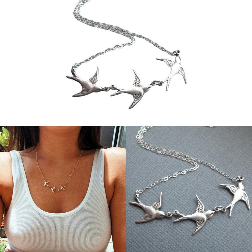 Collana Vintage con Animali con Tre Ciondoli di Passero in Lega per Donne