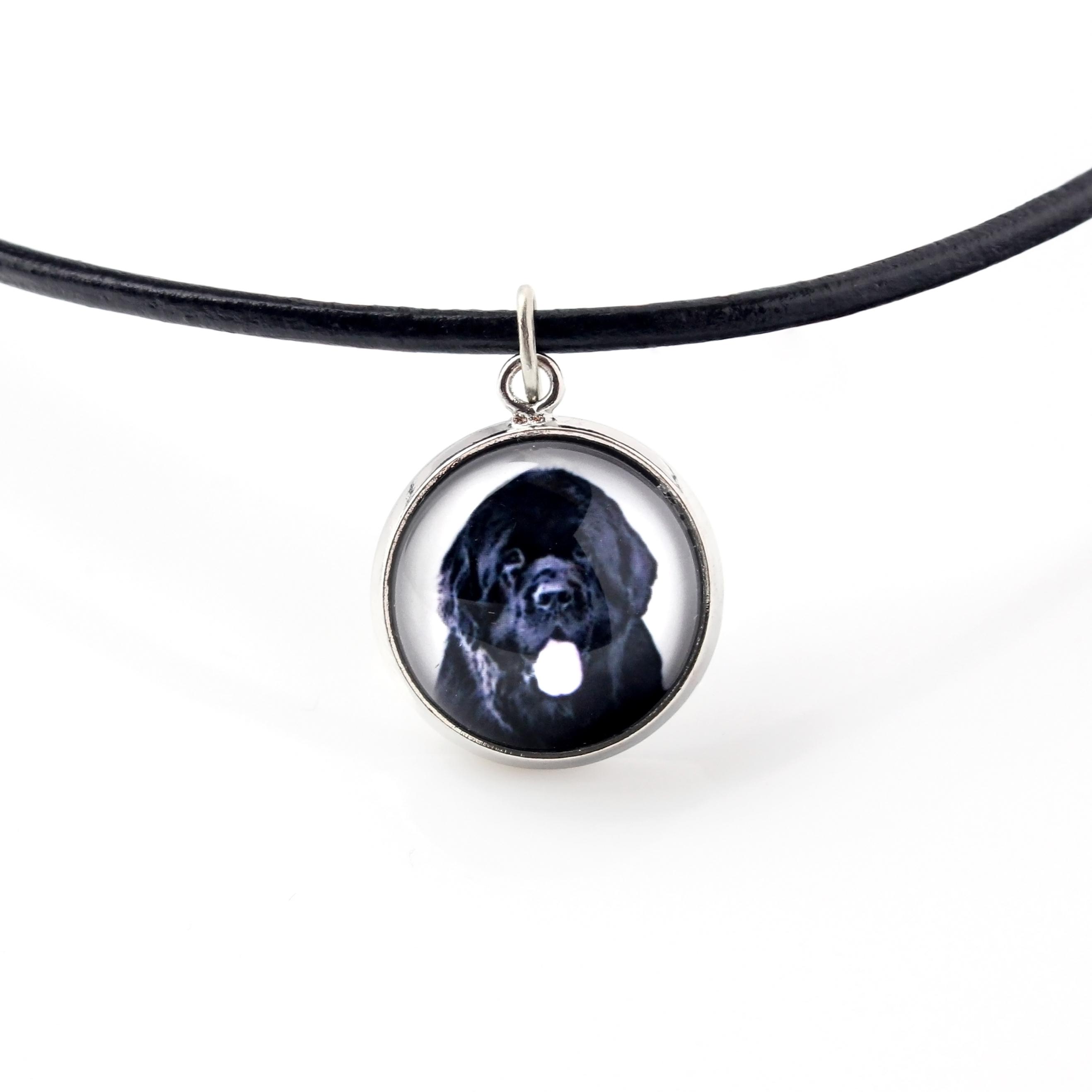 

Newfoundland, Newfs, Newfies - necklace pendant with your photo, handmade, handcrafted jewelry by Art-Dog brand срібний