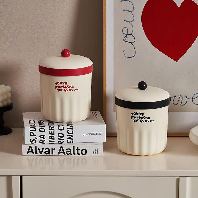 Fumade Desktop Flip-Top Trash Can