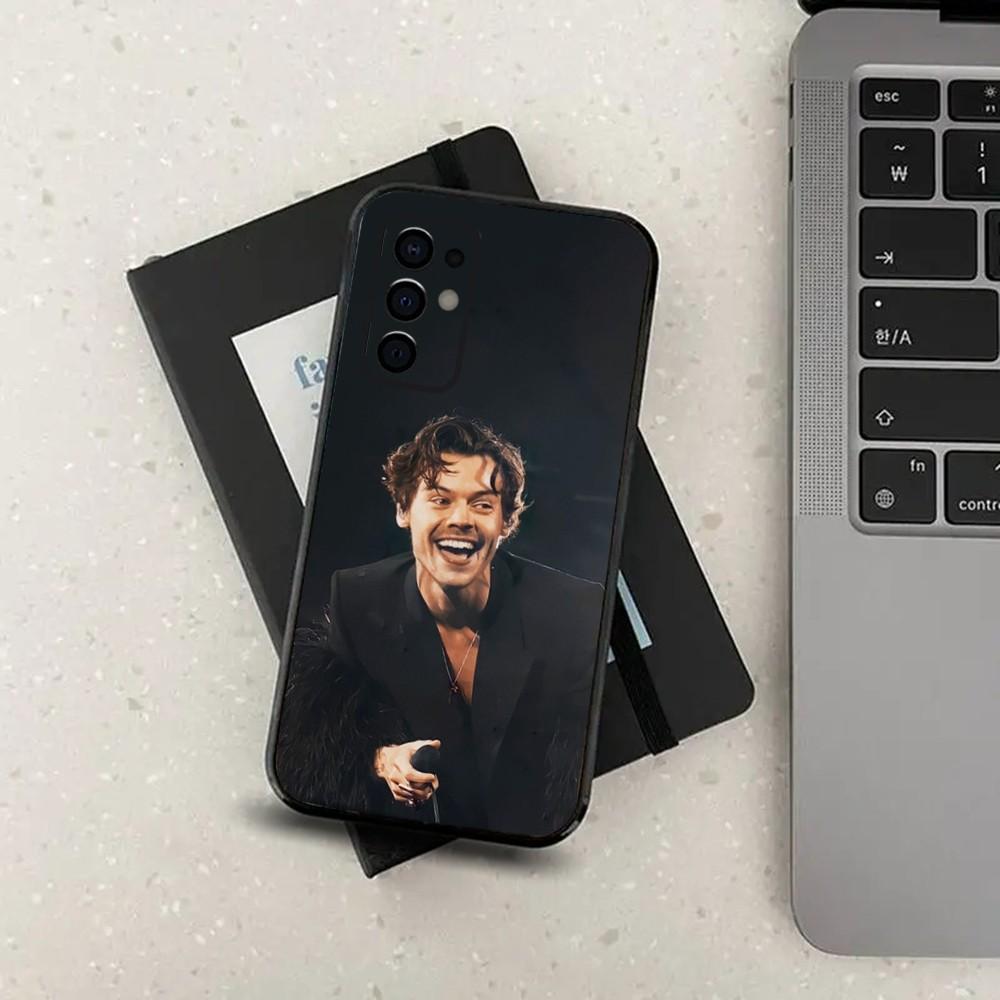 Sänger H-Harry-Styles-S Handyhülle Für Samsung S24,S21,S22,S23,S30,Ultra,S20,Plus,Fe,Lite,Note,10,9,5G Schwarze Weiche Hülle