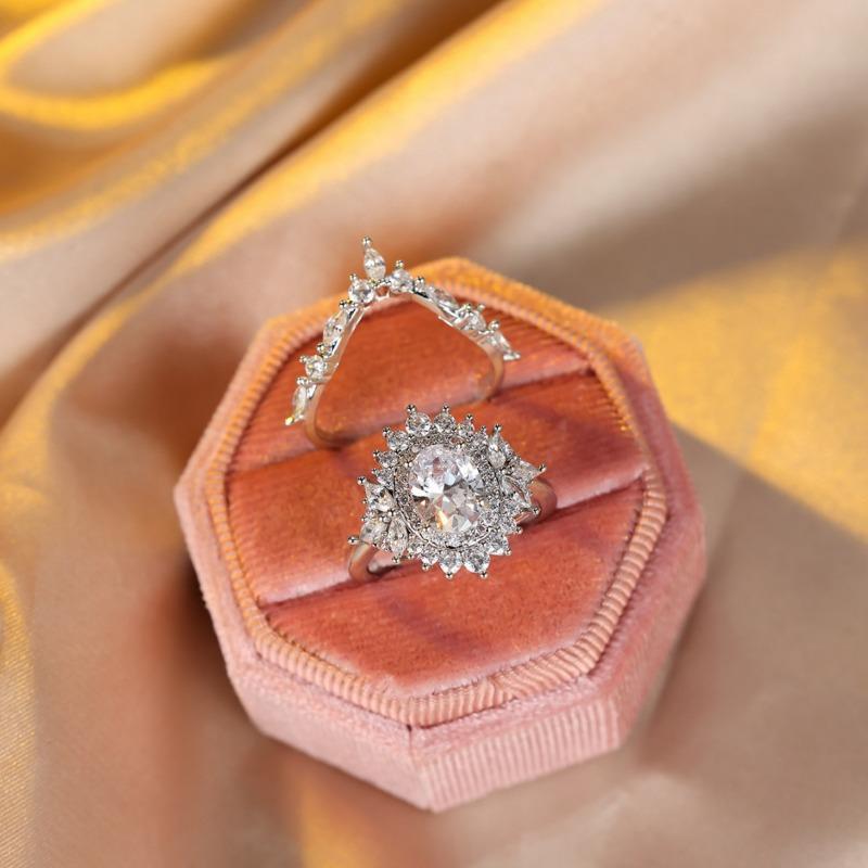 New European and American Style Egg Shaped White Diamond Horse Eye Set Ring Fashionable and Exquisite for Women