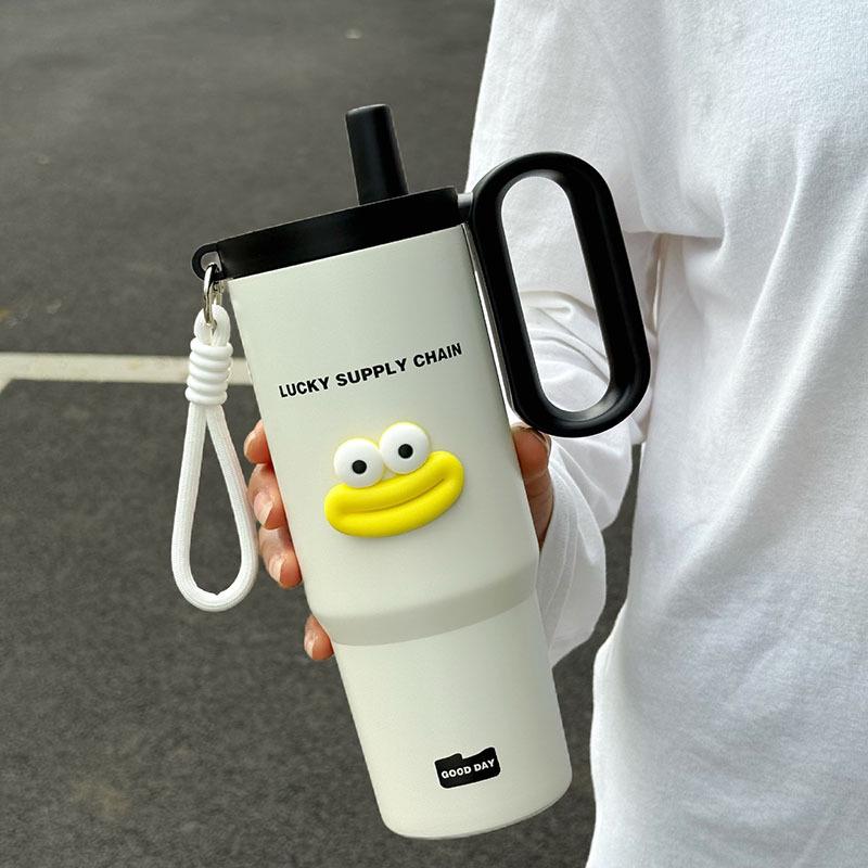 Twilight Ice Shield Insulated Cup, Large Capacity Stainless Steel Water Bottle for Men and Women, Customizable Design.