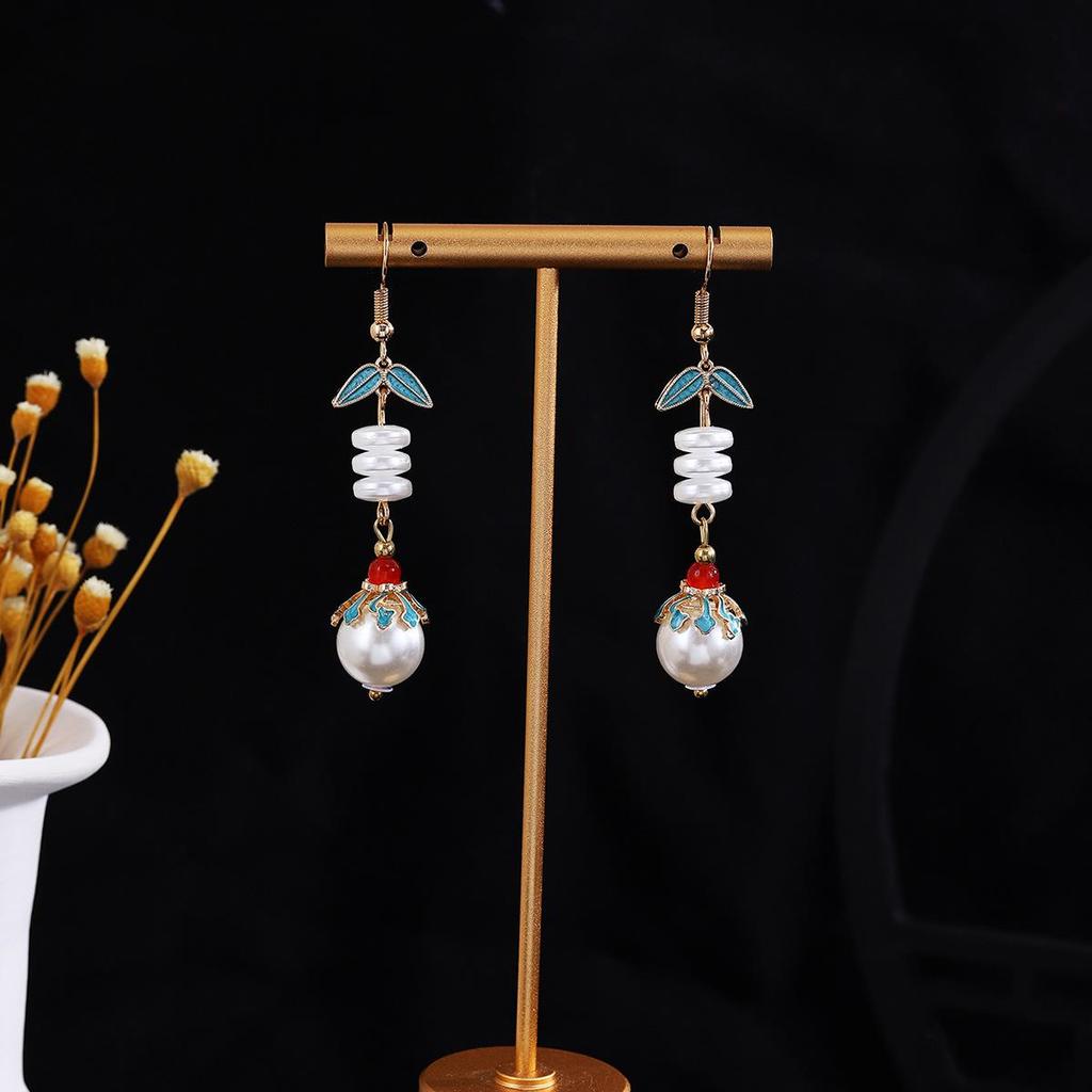 Elegant Butterfly Water Drop Pearl Tassel Earrings for Women - Traditional Qipao Style