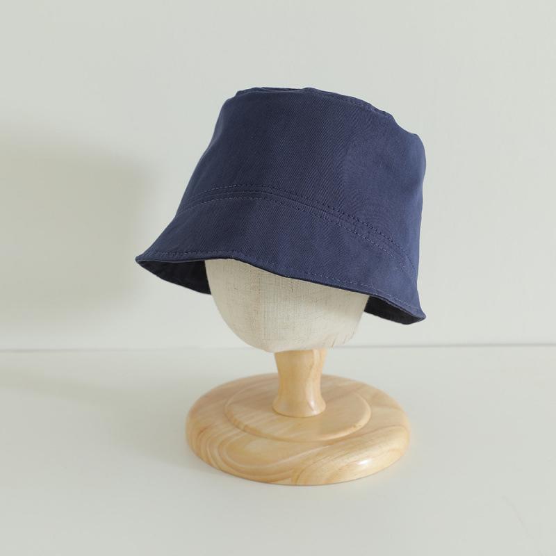 

New Japanese-style children s sun protection bucket hat, solid color embroidered letter fisherman hat for babies, summer sun protection hat for boys 50-52cm світло-синій колір