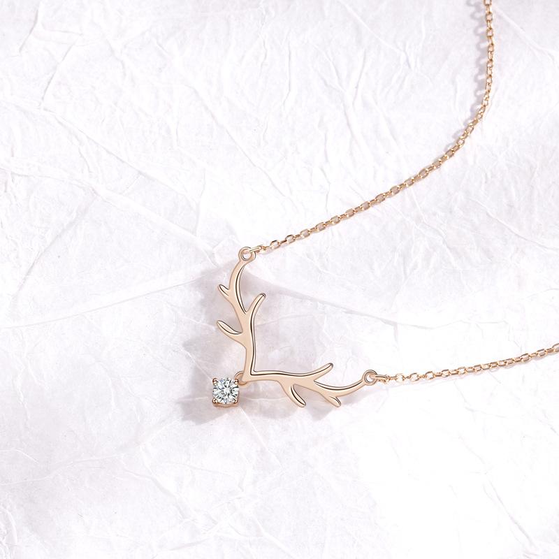 Ein Hirsch Hat Dein Herzförmiges Diamant-Halsband Den Gleichen Mori-Elch-Anhänger Für Frauen Und Die Schlüsselbein-Kette. Prämie