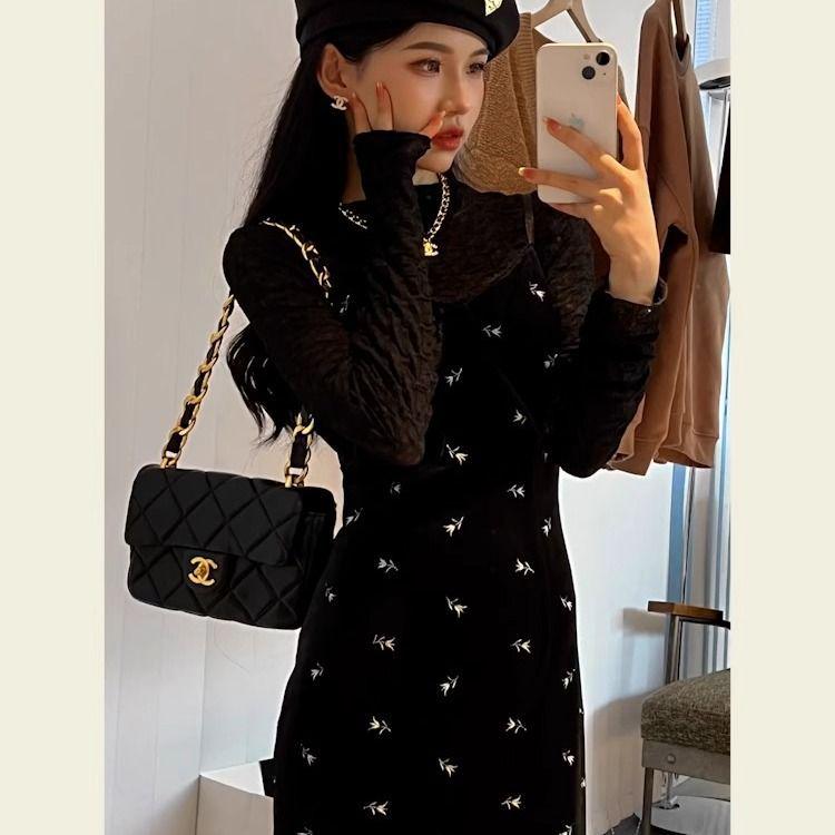 

Женский костюм-двойка в стиле Одри Хепберн: пальто, внутренний слой, платье из золотого бархата и базовая майка для осени и зимы. L (110-120 cm)