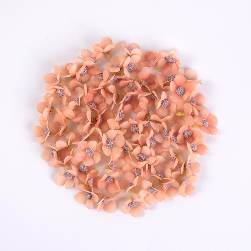 50/100 Stück Mini Gänseblümchen Künstliche Blumenköpfe Seide DIY Bilderrahmen Foto Requisiten Heimdeko Muttertag Hochzeit Dekoration