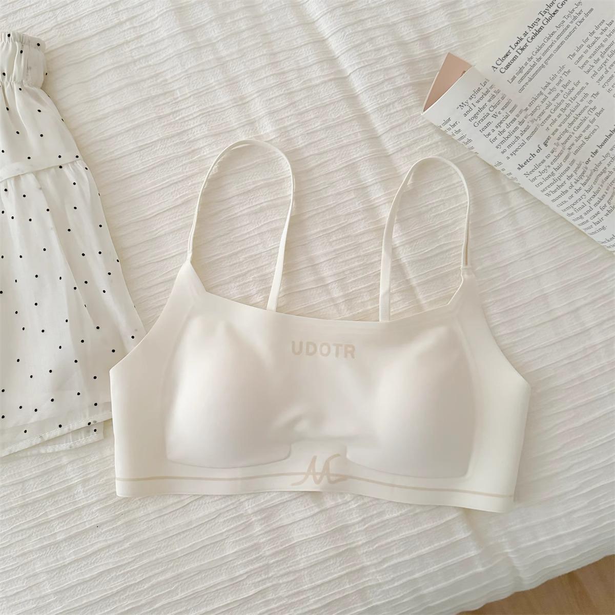 

Женская невидимая бесшовная майка на тонких бретелях - без косточек, с утягивающим эффектом, легкий летний бюстгальтер M 34/75