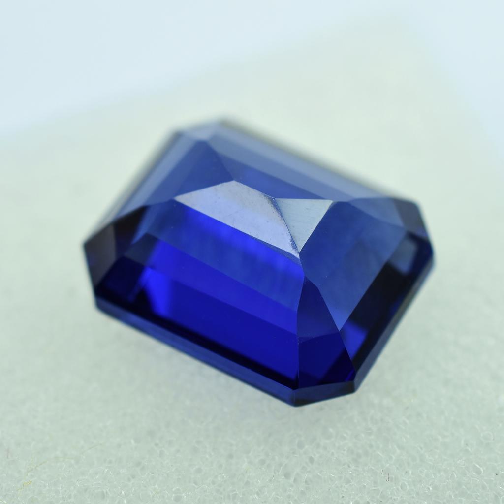 9 Ct Natural Blue Sapphire Extremely Rare Emerald Cut   Loose Gemstone
