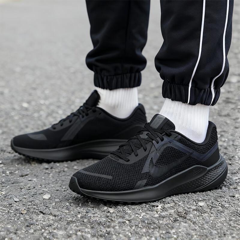 Nike Мужские беговые кроссовки Quest 5 44