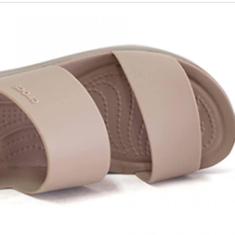 CrocS Women S Brooklyn Low Wedge SandalS Chunky Heel SlipperS Latte muShroom 206453 2el