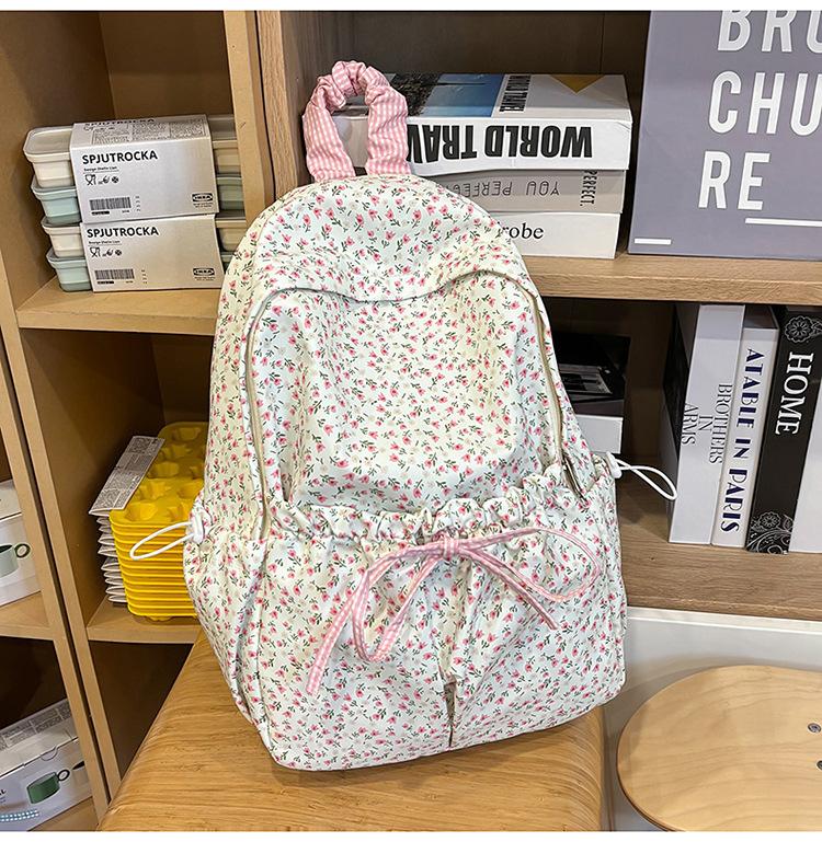 Schoolbag Korean New High-value, Fresh, Sweet and Cute Small Flower Backpack, Lightweight and Large-capacity Backpack for Junior and High School